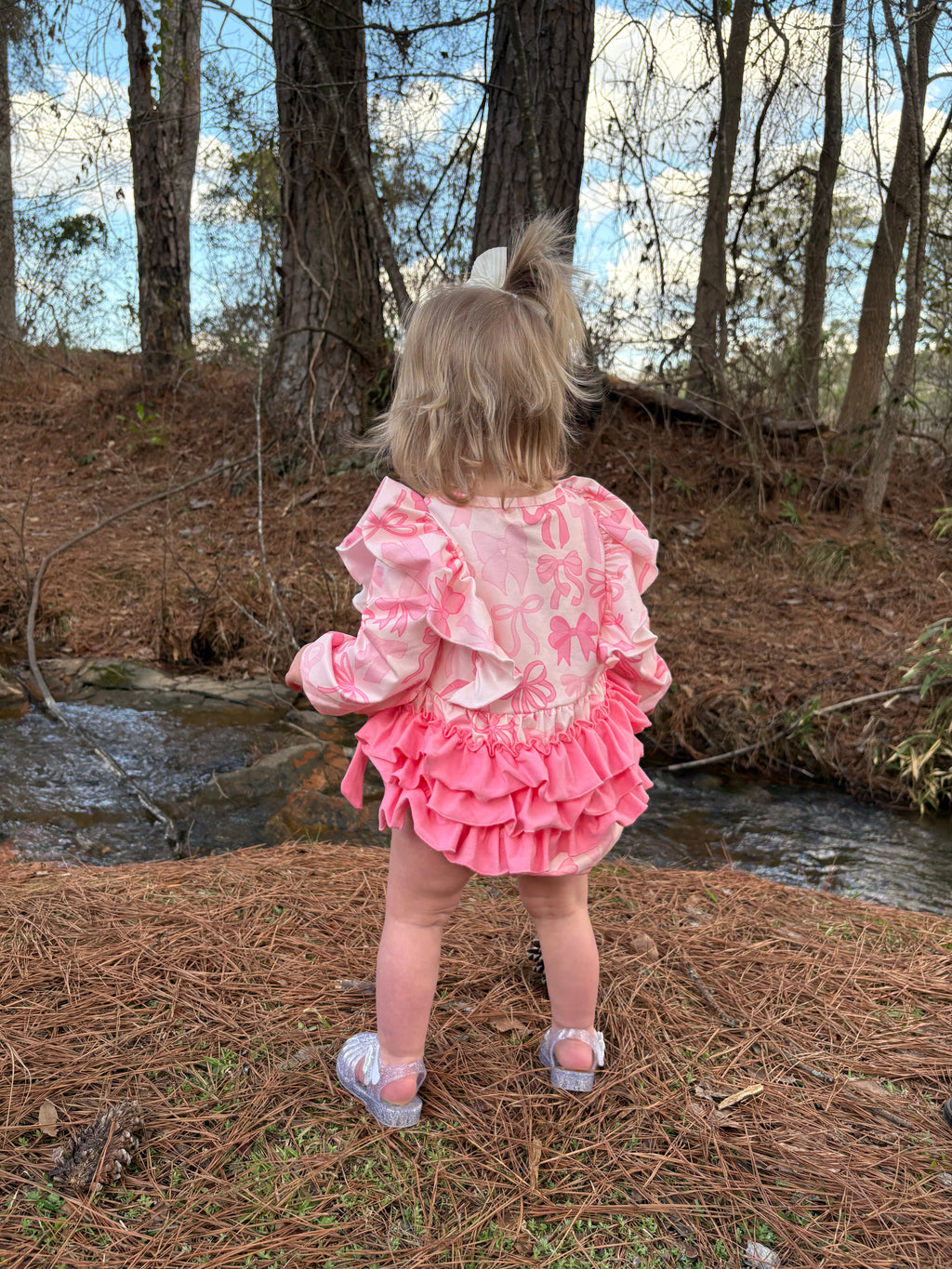 Girl's Pink Bow Ruffle Butt